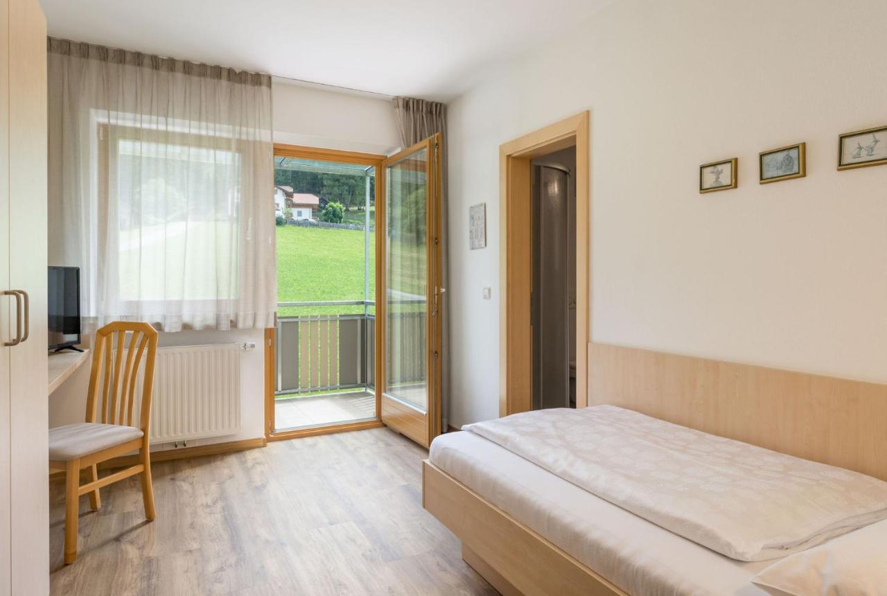 Bed and Breakfast Garni Schorneck Brunico Esterno foto