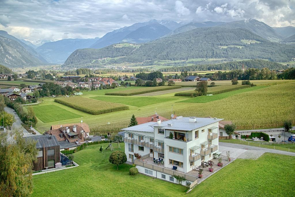 Bed and Breakfast Garni Schorneck Brunico Esterno foto